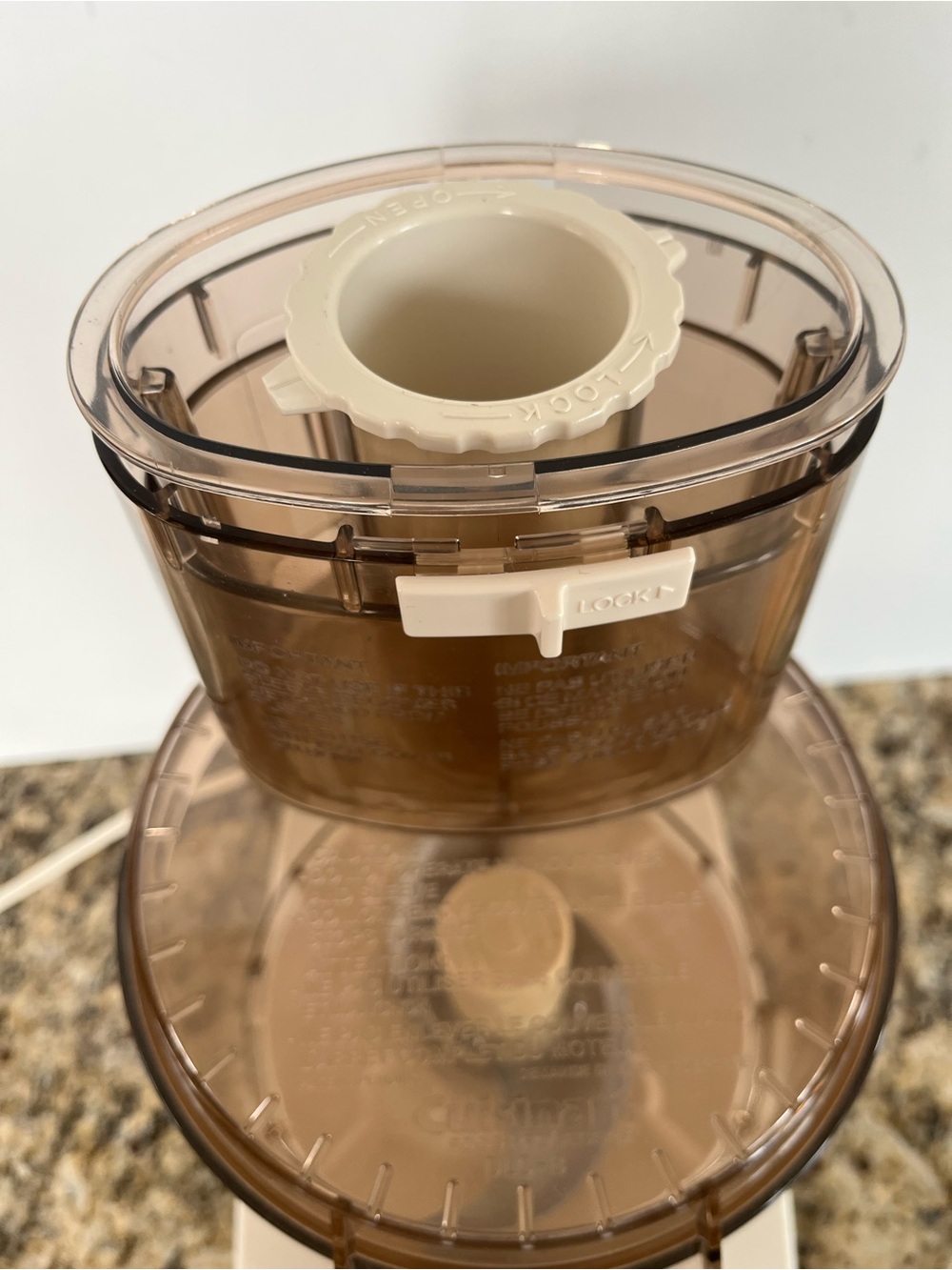 Vintage Cuisinart DLC-8Plus 11 Cup Made in Japan Food Processor - Picture 3 of 10